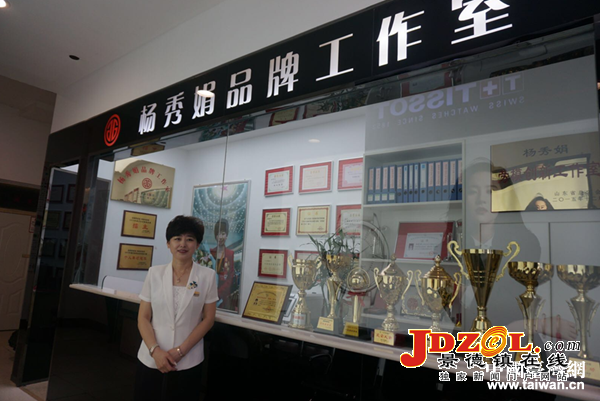 白芨价格多少钱一斤?白芨有哪些功效和作用?-BBIN百家乐,BBIN棋牌,BBIN真人,BBIN登录(图1) BBIN百家乐,BBIN棋牌,BBIN真人,BBIN登录